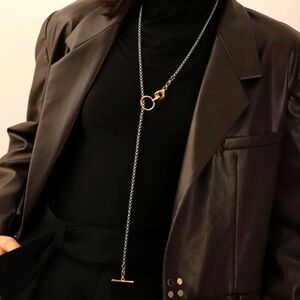 CHUNKY 2 TONE TOGGLE OR LARIAT NECKLACE. TRENDY 👀